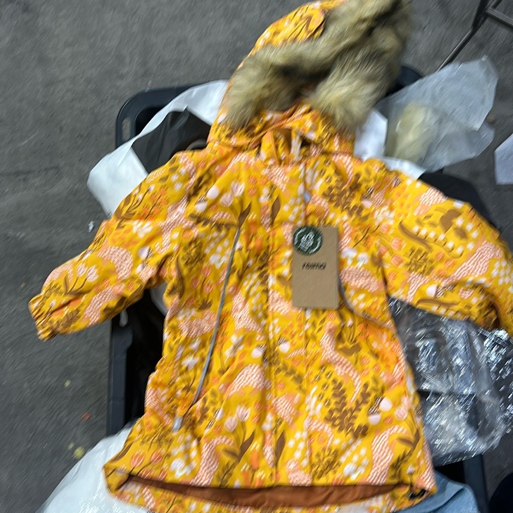 Winter jacket - Picture 4 of 5